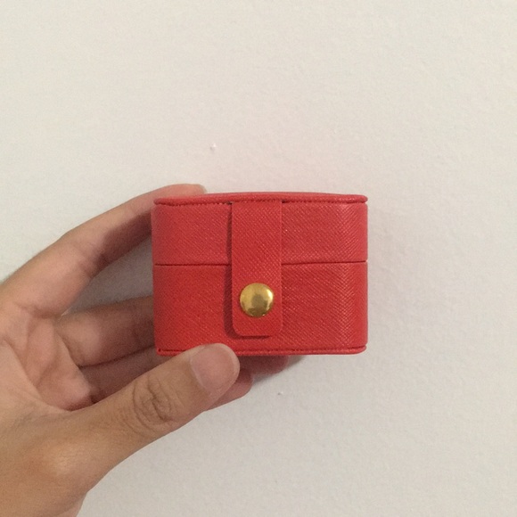 Mini Red Portable Travel Ring Box Organizer with Snap Button Closure - Picture 1 of 8